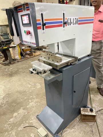GI-150 pad printing machine with colour touchscreen HMI and 150 by 335 mm plate